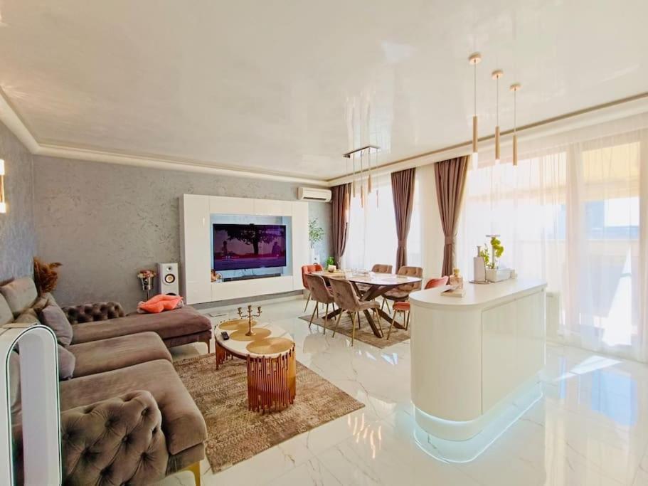 Spacious Prestige Penthouse Varna Dış mekan fotoğraf