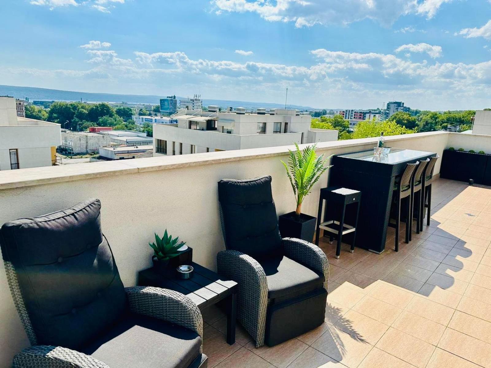 Spacious Prestige Penthouse Varna Dış mekan fotoğraf